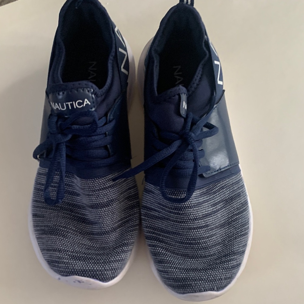 Nautica Navy and Heathered Blue Slip-On Knit Sneakers